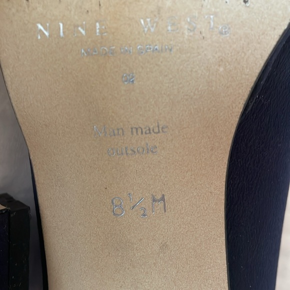 Nine West Pumps - Picture 4 of 5